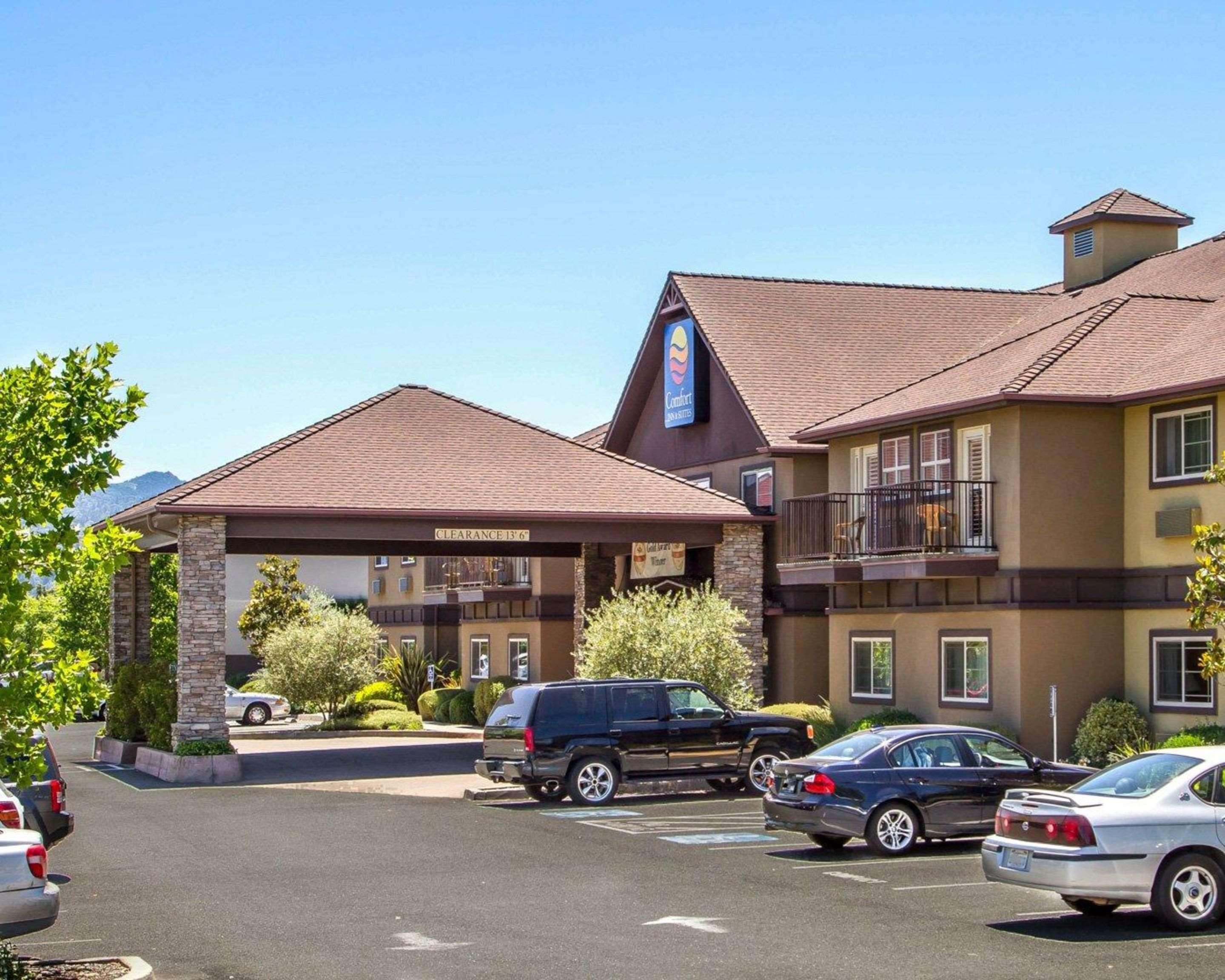 Comfort Inn & Suites Ukiah Mendocino County Exteriér fotografie