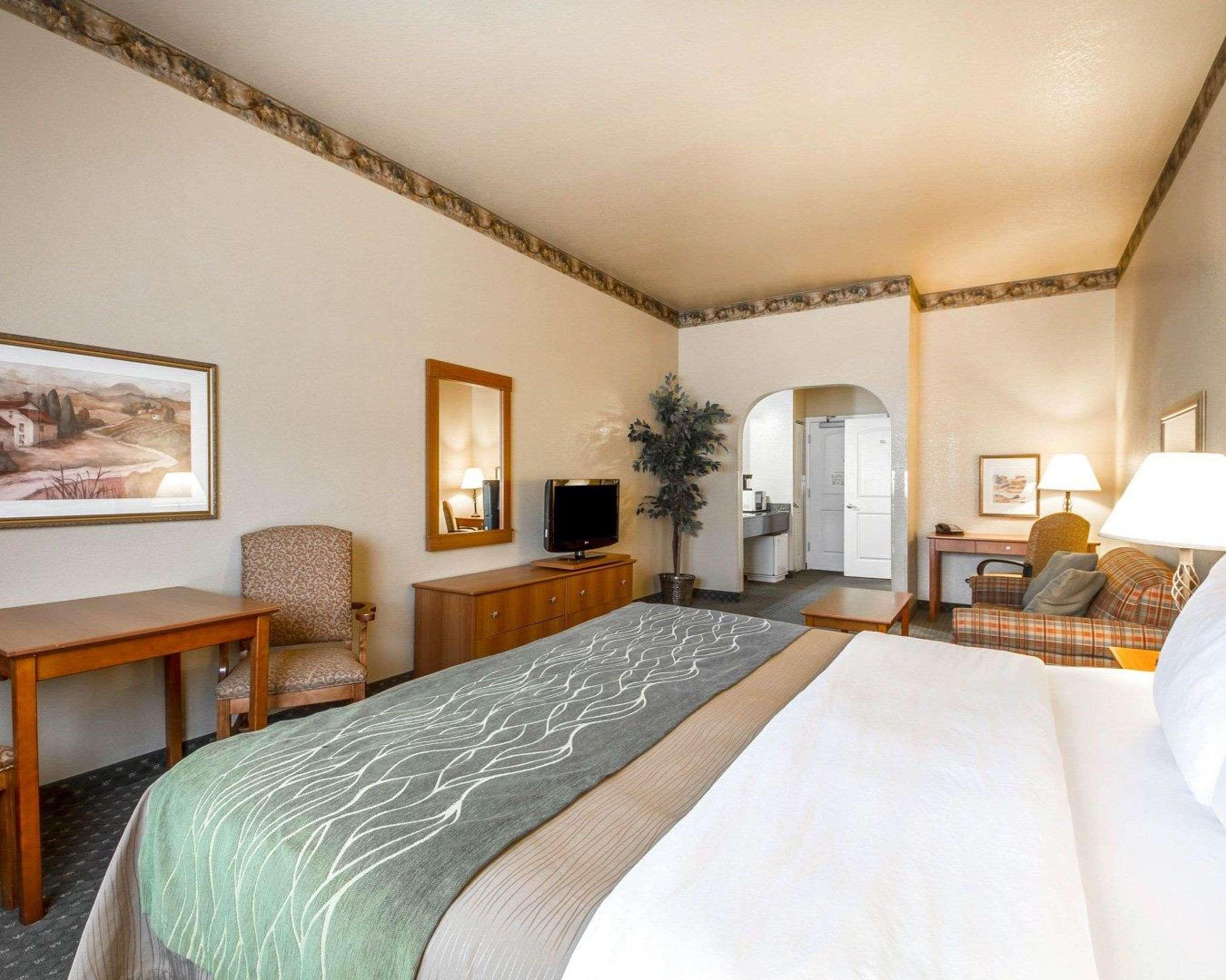 Comfort Inn & Suites Ukiah Mendocino County Exteriér fotografie