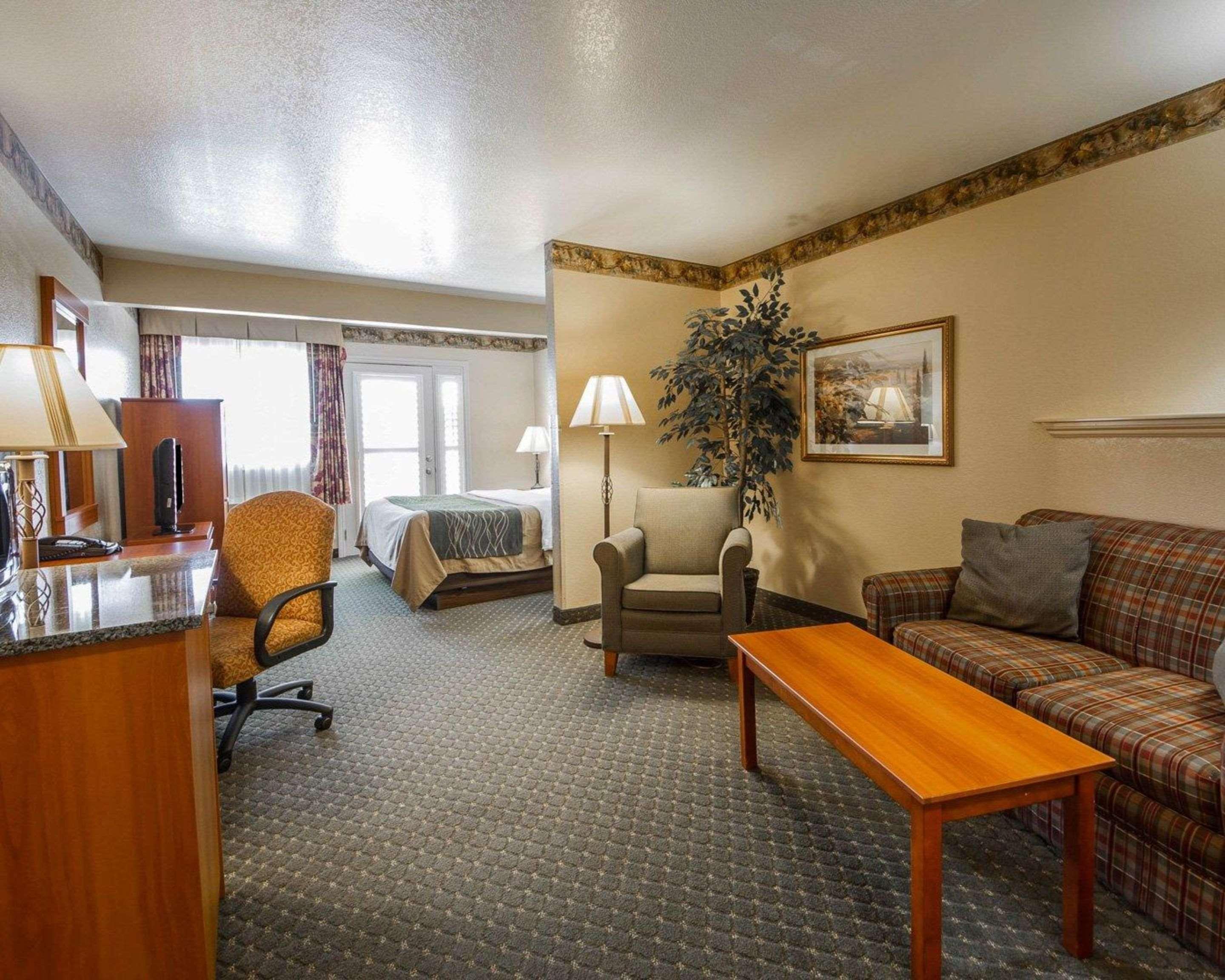 Comfort Inn & Suites Ukiah Mendocino County Exteriér fotografie