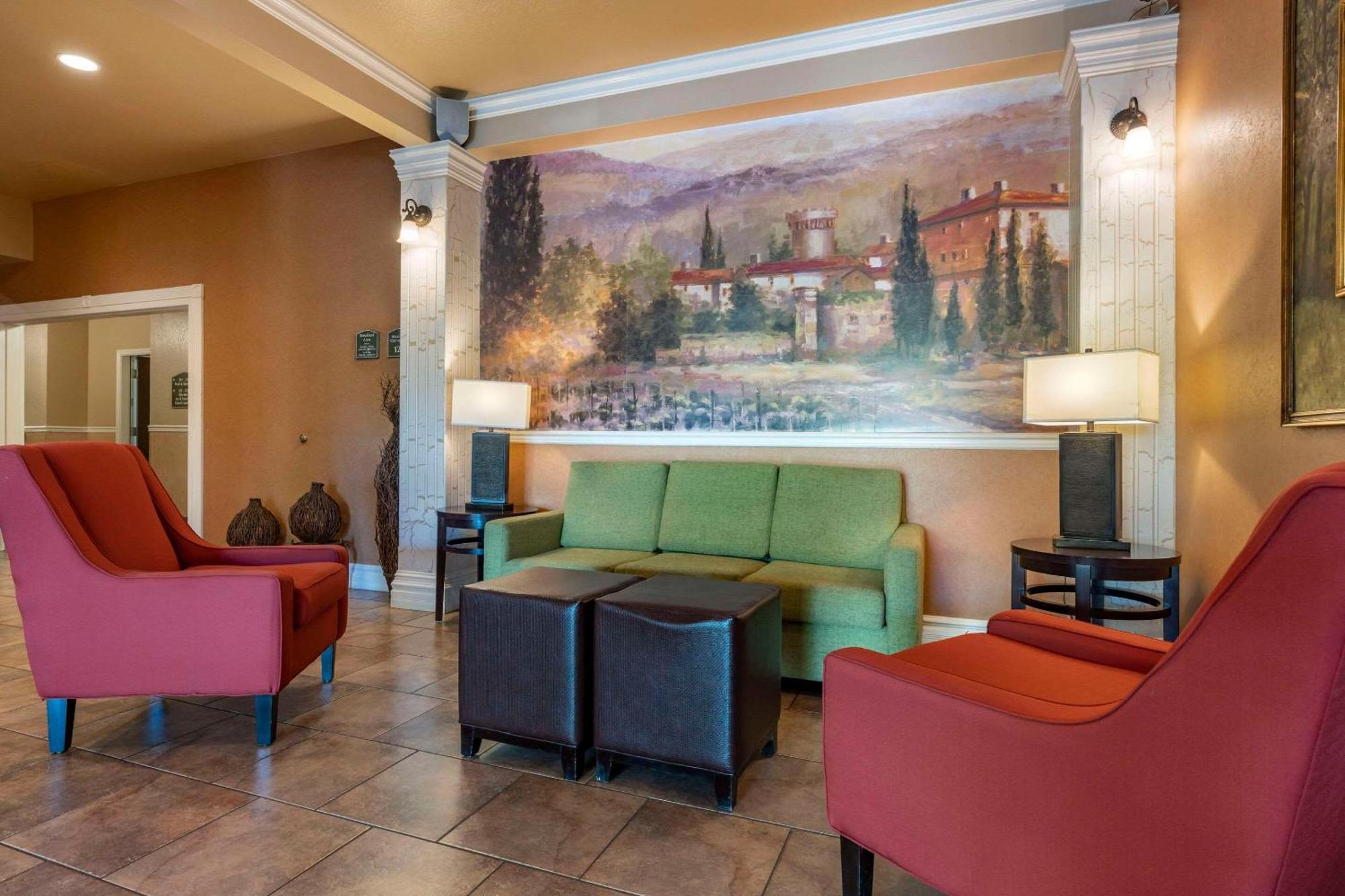 Comfort Inn & Suites Ukiah Mendocino County Exteriér fotografie